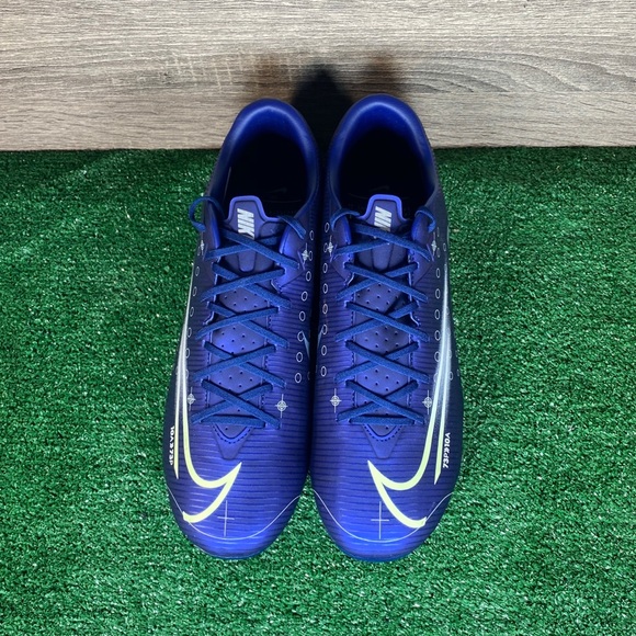 Nike Mercurial Vapor 13 Academy MDS Soccer Cleats - Picture 7 of 12